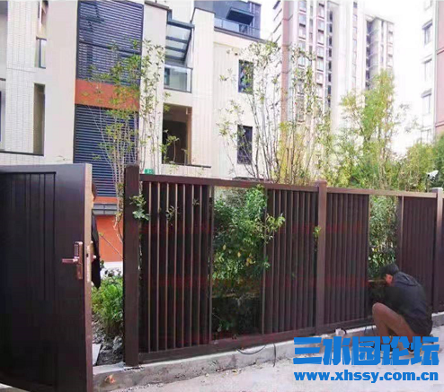 虚假信息帖子的图片