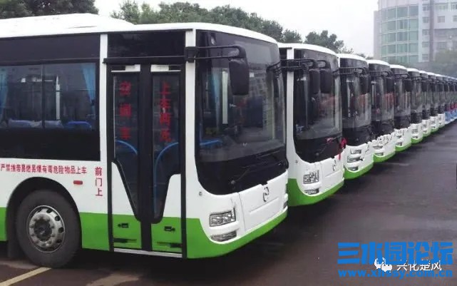 公交车.jpg